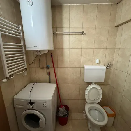 شقة Stan Na Dan Mig -vranje فرانيي