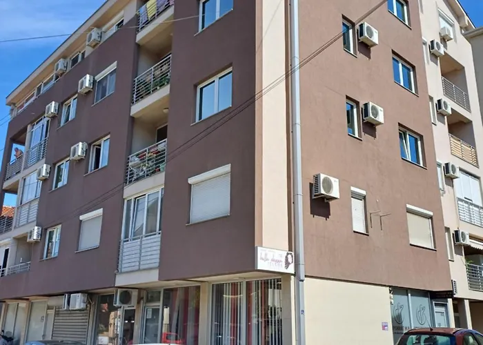 Stan Na Dan Mig -vranje 아파트 *